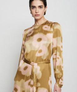 Ghostwear.shop5f71f1eafb 2